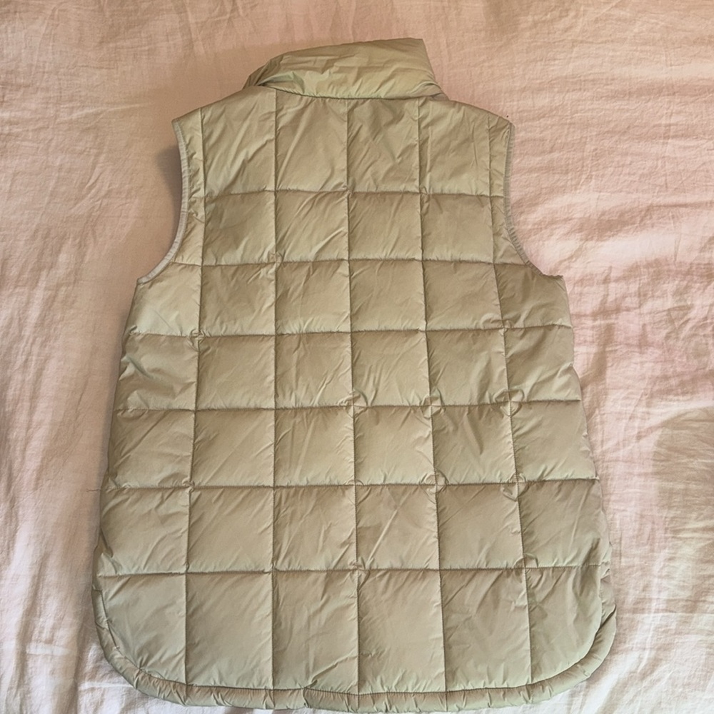 Gap - Primaloft Pure Vest - image 2